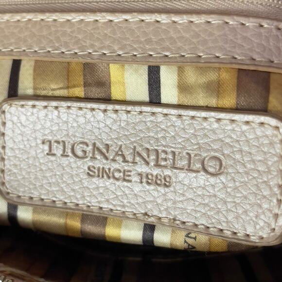 Tignanello Rock City Satchel Baby Pink Leather Crossbody Zip Closure Tassel - Picture 6 of 10